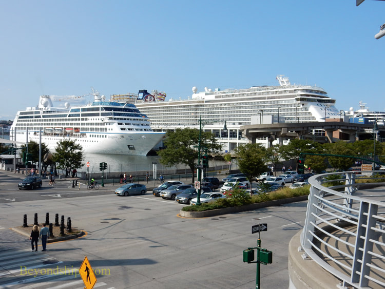 Cruise ships Insignia and Norwegian Breakaway