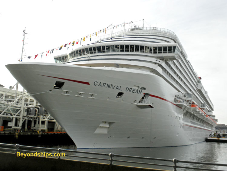 Cruise ship Carnival Dream in New York