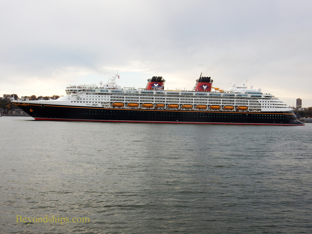 Disney Magic, cruise ship