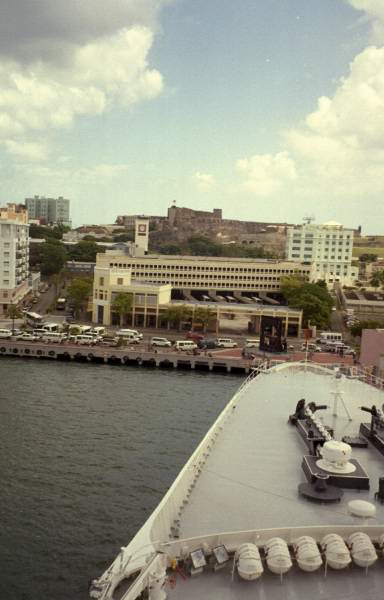 QE2, Queen Elizabeth 2, ocean liner, in San Juan