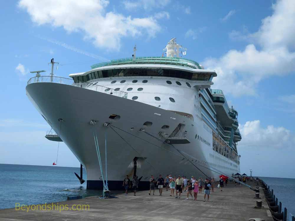Cruise ship Serenade of the Seas