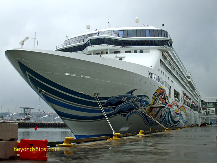 Norwegian Spirit, cruise ship