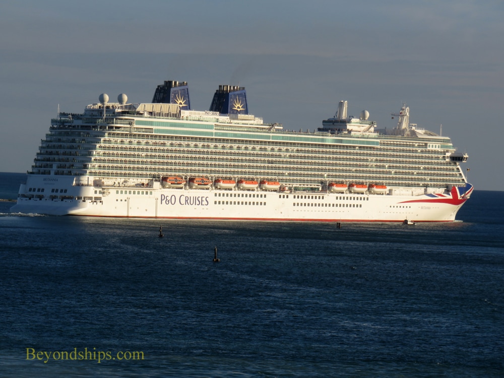 Britannia cruise ship in Aruba