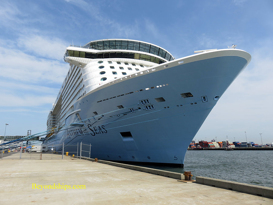 Cruise ship Anthem of the Seas in New York harbor