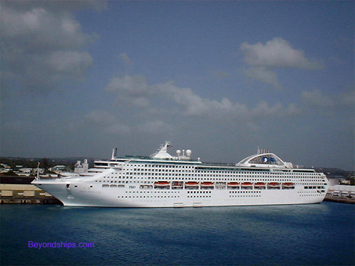 Cruise ship Dawn Princess in Port Everglades