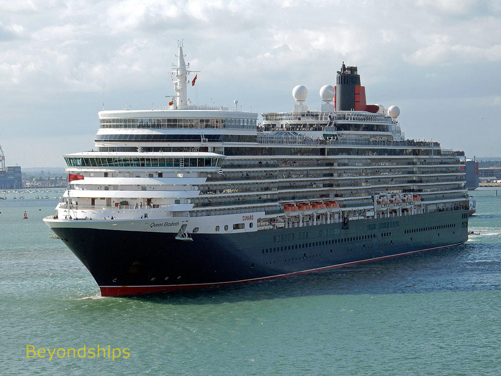 Cruise ship Queen Elizabeth in Southampton