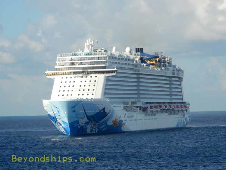 cruise ship Norwegian Escape