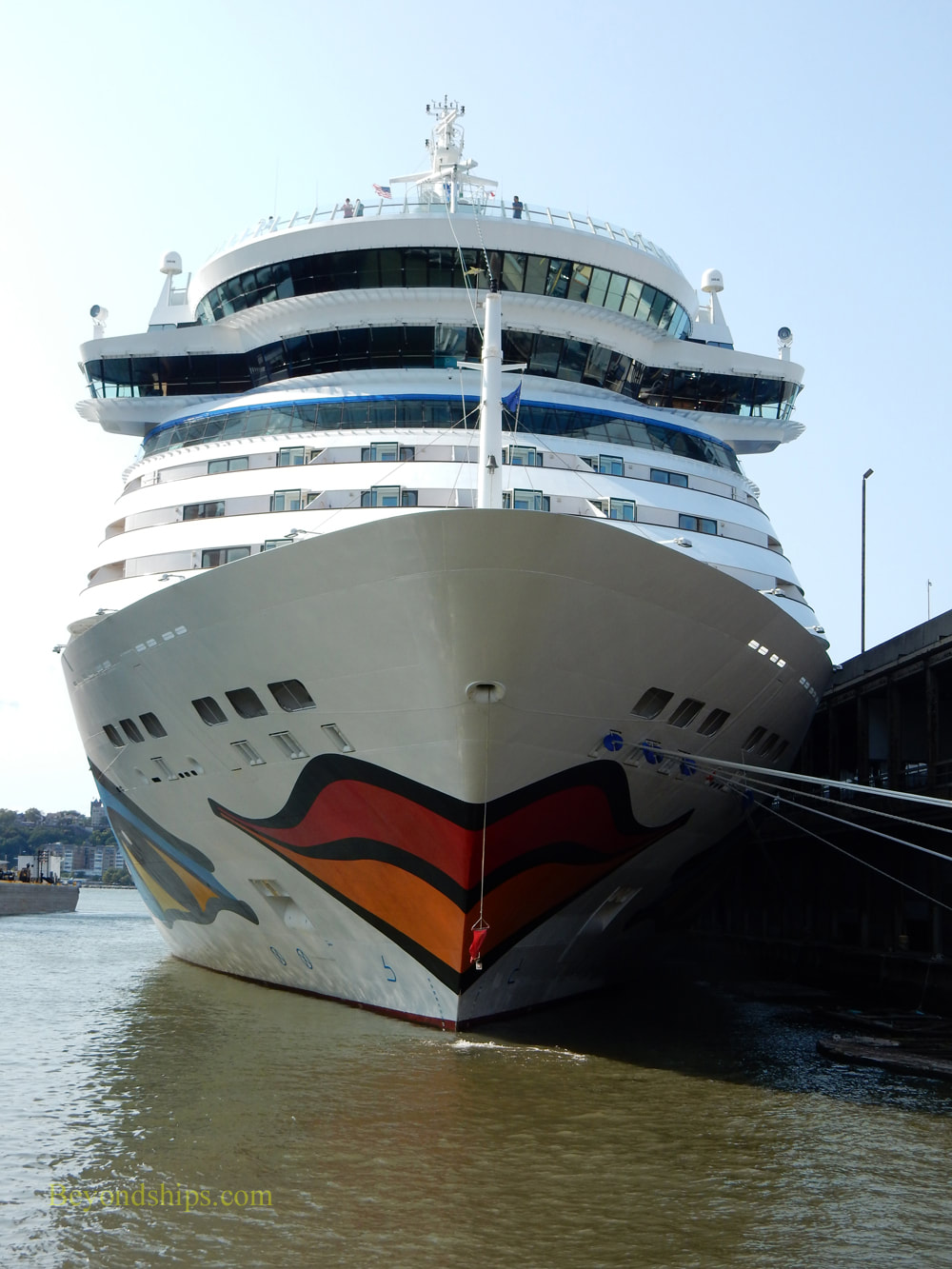 AIDAluna cruise ship in New York