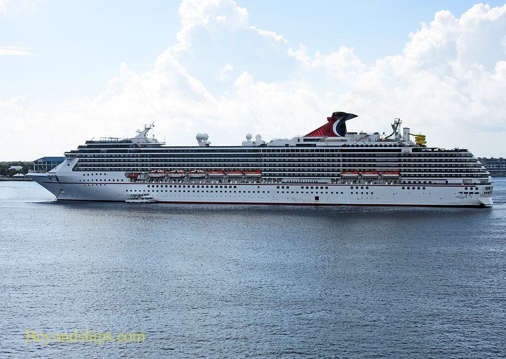 Cruise ship Carnival Legend