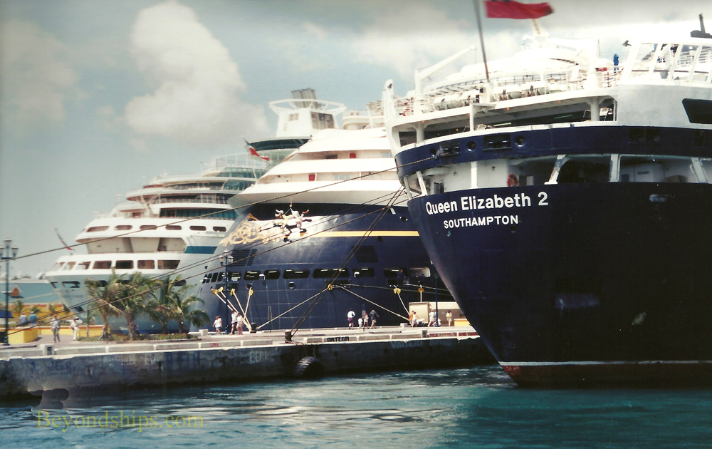 QE2, Queen Elizabeth 2, ocean liner, and other cruise ships in Nassau