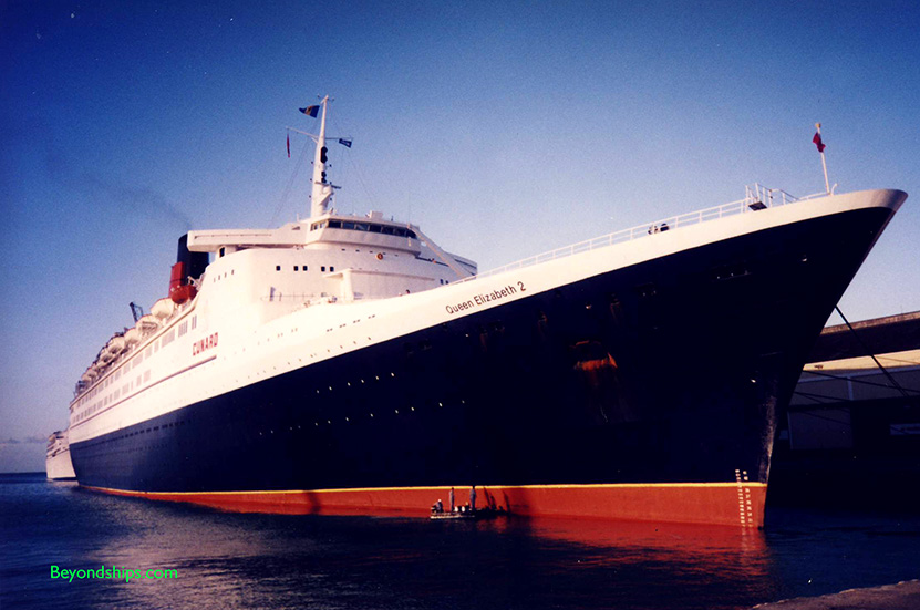 QE2, ocean liner, 1995