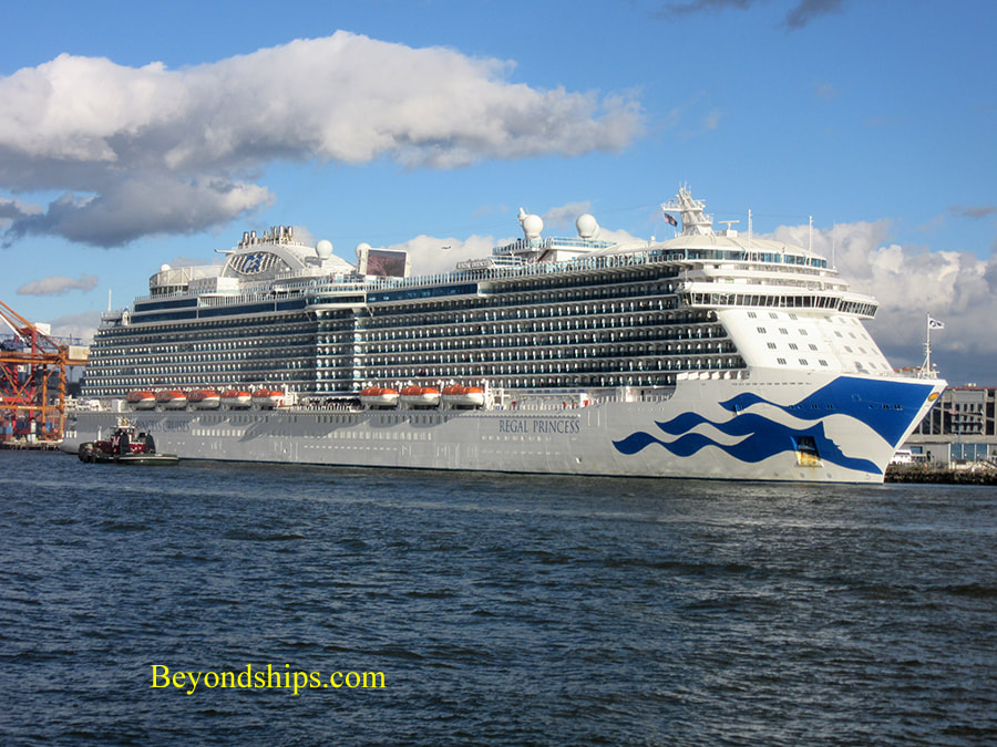 Cruise ship Regal Princess in New York