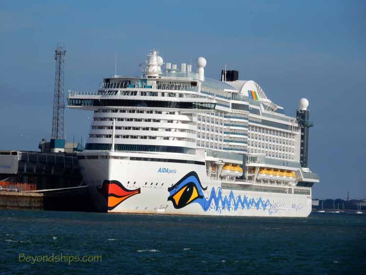 Carnival Sunshine cruise ship