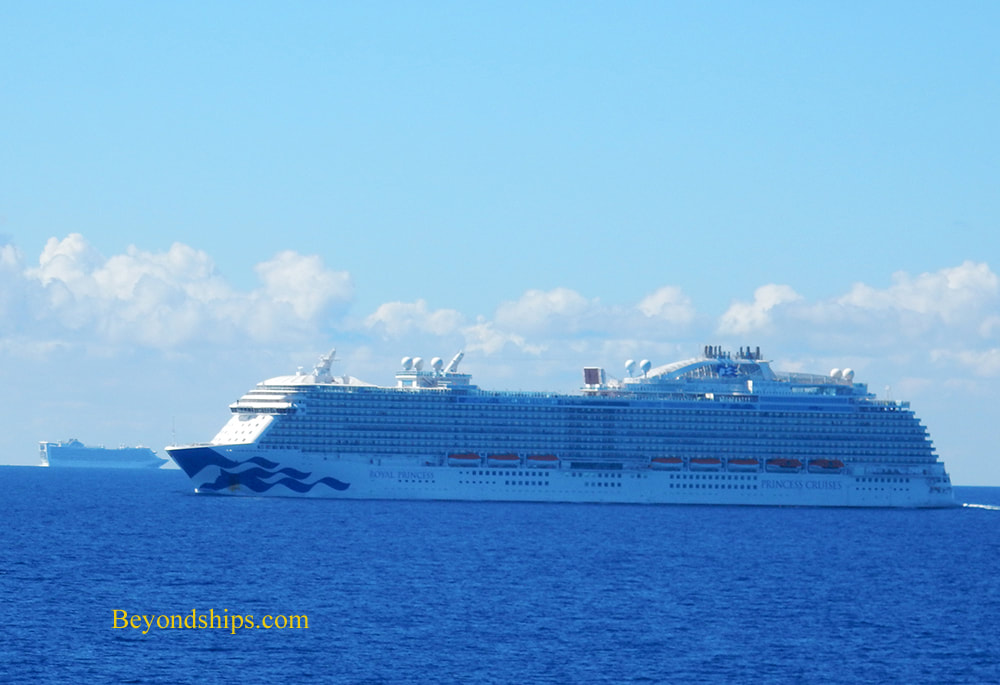 Cruise ships Royal Princess and Caribbean Princess